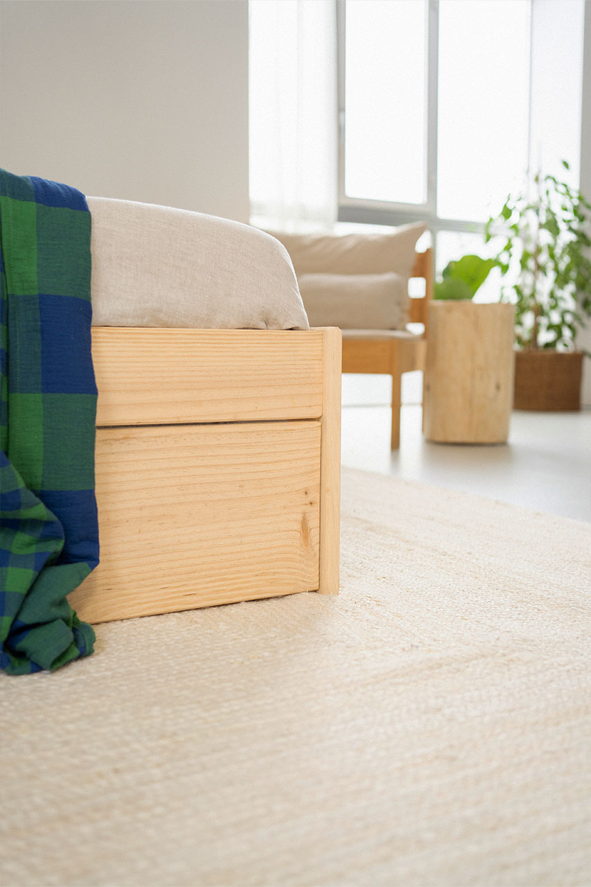 Imagen de ambiente 3 para:Caj&oacute;n de madera maciza para cama individual
